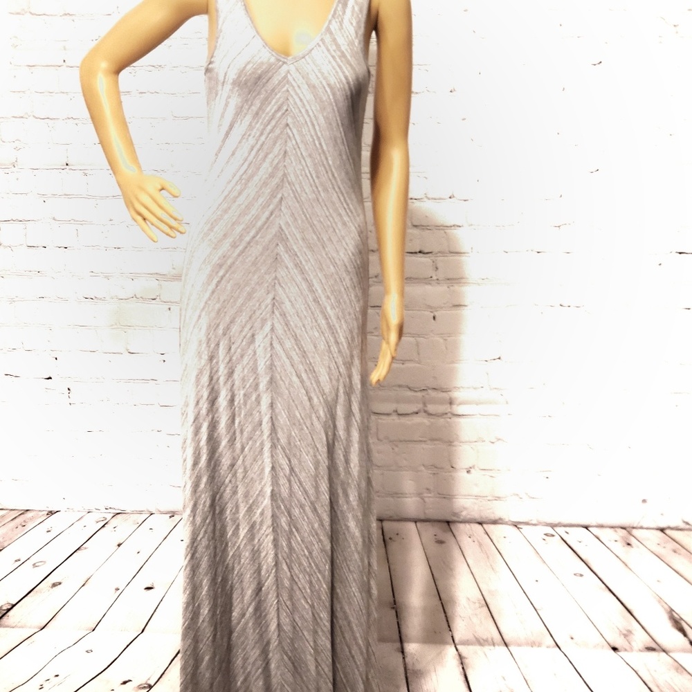 NWT Stunning Adrienne Vittadini Grey Maxi Dress